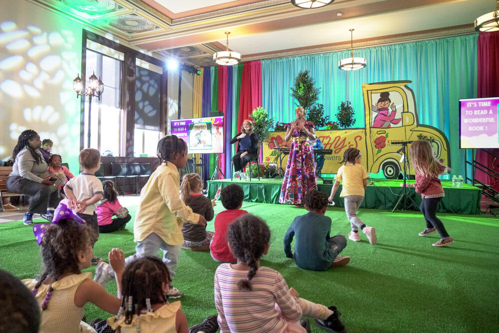 people at a Pratt Library program.