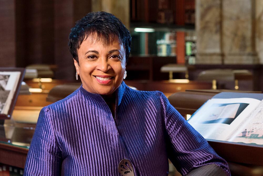 Dr. Carla Hayden official portrait in purple jacket, 3x2 crop