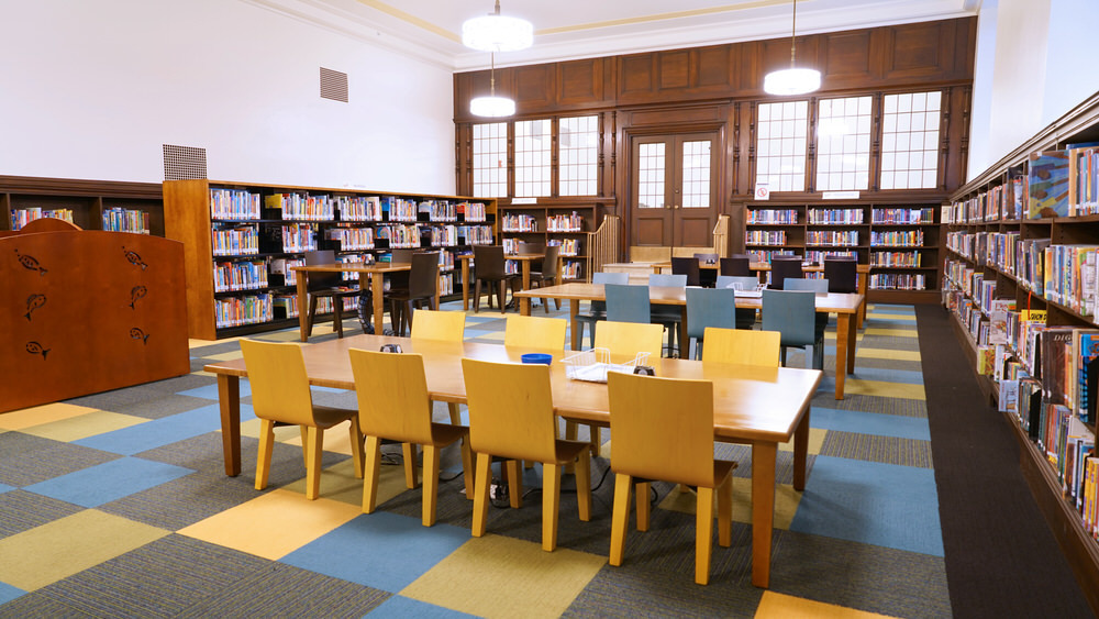 Children's Department main room - tables and chairs