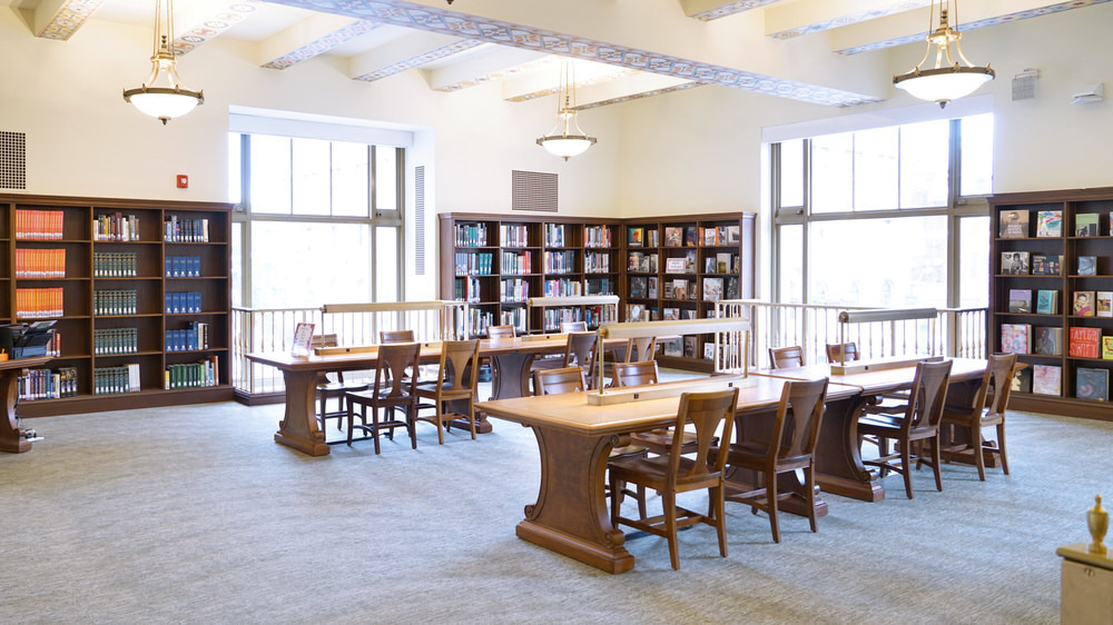 Fine Arts Department - room view with windows