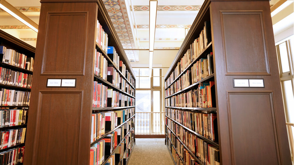 bookshelves in the Social Science and History Deprtment, 2nd floor