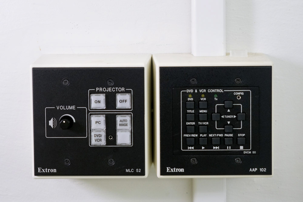 Edmondson Avenue Meeting Room - control panel buttons