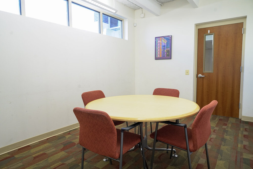 Reisterstown Road Branch Small Meeting Room