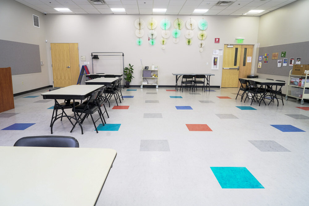 Waverly meeting room - facing exit doors